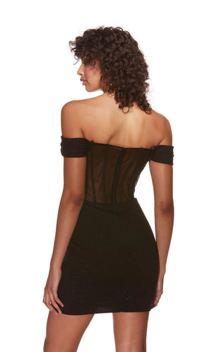 Elevate your style game in this striking short fitted dress by Alyce Paris, 4819. This ravishing dress is showcasing a strapless scoop neckline with off the shoulder cap sleeves and a mesh&nbsp;corset bodice&nbsp;that adds a sexy touch to this sophisticated look. This look is made of glitter material which will keep all eyes on you.