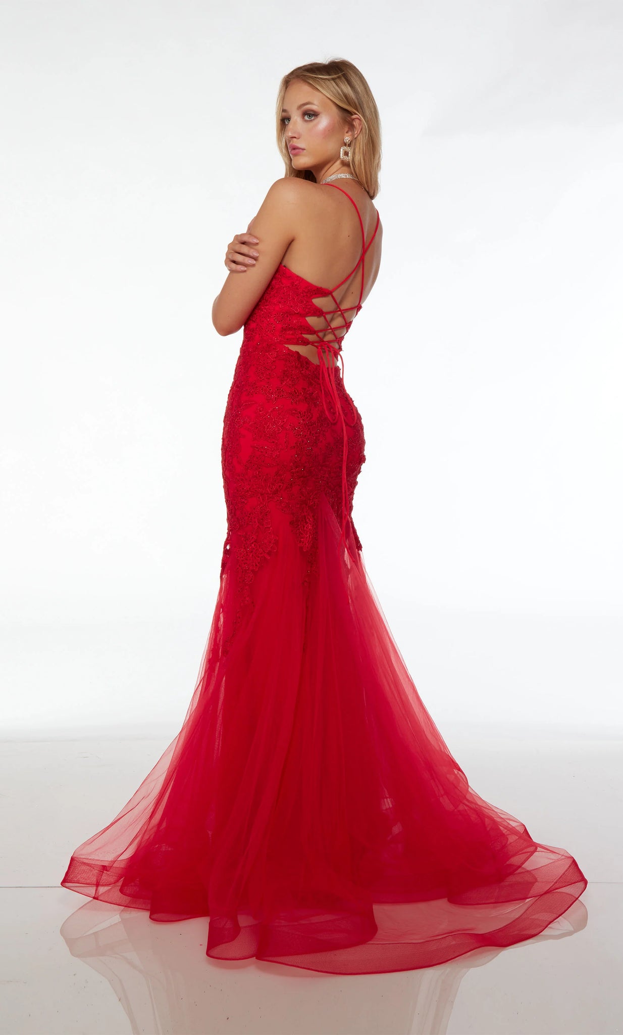 Red carpet ready, this ravishing Alyce Paris mermaid dress 61478 is an ideal choice for your senior prom. Showcasing a plunging v neckline, a sheer insert panel and dainty thin straps give this dress a sense of comfort and style. Glamorous beaded lace adorns this fascinating gown for the perfect pop of glitz. Made in a playful tulle fabric, the mermaid silhouette defines your curves, while the lace up closure accentuates your natural hourglass silhouette.